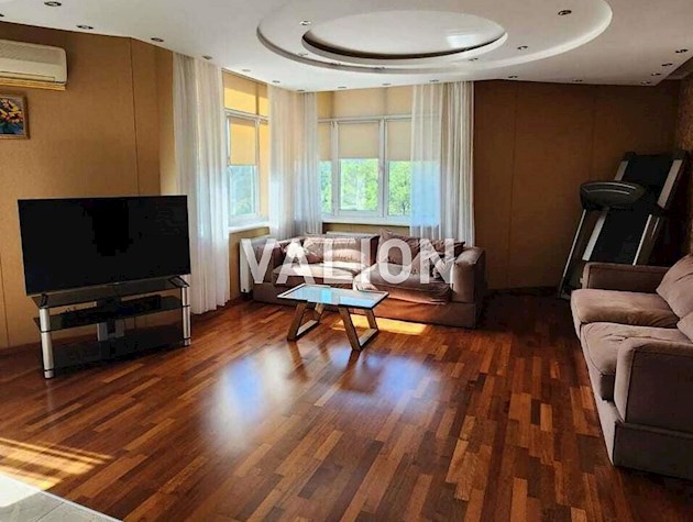 Продажа 4-комнатной квартиры по просп.Голосеевский (40-летия Октября), 68