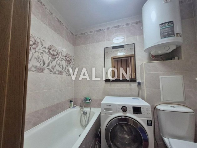 продажа 2-комнатной квартири Соломенский район, Чоколовка, ул. Ушинского 18