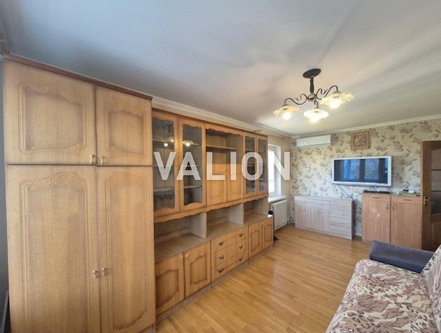 продажа 2-комнатной квартири Соломенский район, Чоколовка, ул. Ушинского 18