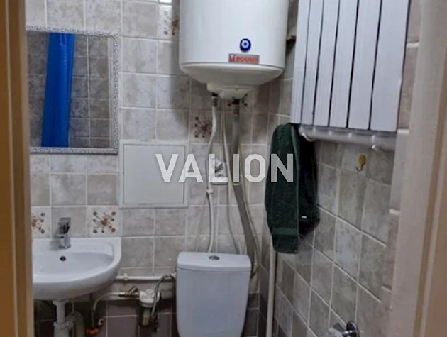 Продам 2 кімнатну квартиру. 45м2. Газ. вул. П.Радченка 21а.