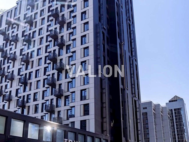 Продаж 3-к квартири вул. Василя Тютюнника 43