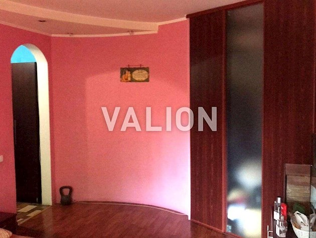 Продажа 2-к квартиры ул. Якуба Коласа 23