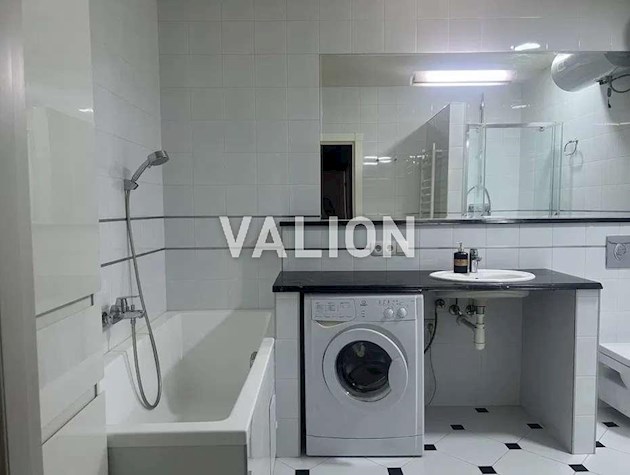 Продажа 2-к квартиры ул. Анны Ахматовой 30
