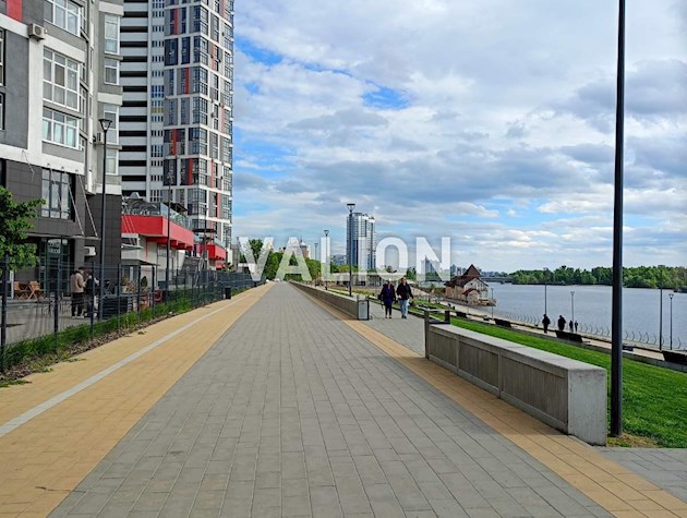Продажа без комисии 3-комнатной квартиры в ЖК Русановская Гавань, улица Никольско-Слободская, Днепровский район, Левобережная, Левый берег