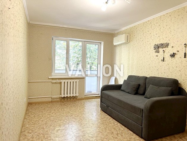 Продажа 2к квартиры Авиаконструктора Антонова 8, Соломенский район