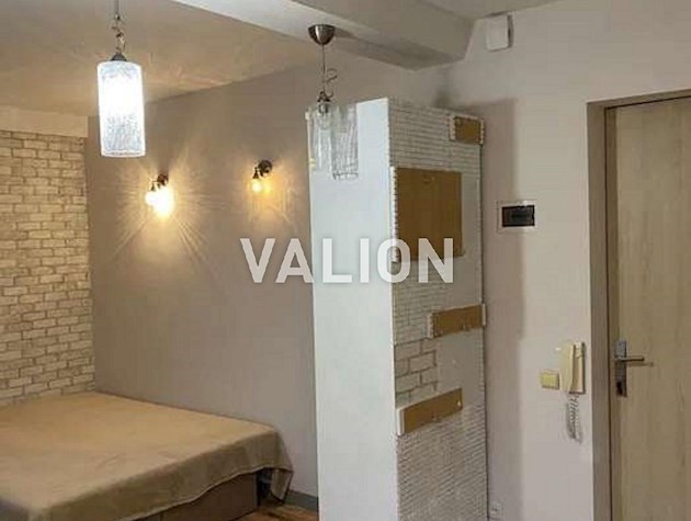 Продам 1 комн. Оболонский 14 е . Метро Минская