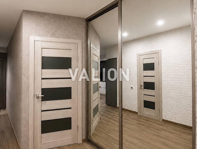 Продажа: 1 комнатная квартира. Киев, 3 этаж, газ, ЖК Сказка, улица Лебедева дом 1, Феофания, рядом с метро Теремки, Ипподром, Голосеевский район.