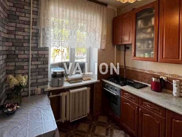 Продам 3-х комнатную квартиру. 54м2. Газ. ул. Семьи Идзиковских 23.