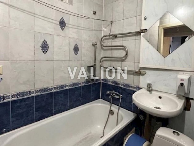 Продам 3-х комнатную квартиру. 54м2. Газ. ул. Семьи Идзиковских 23.