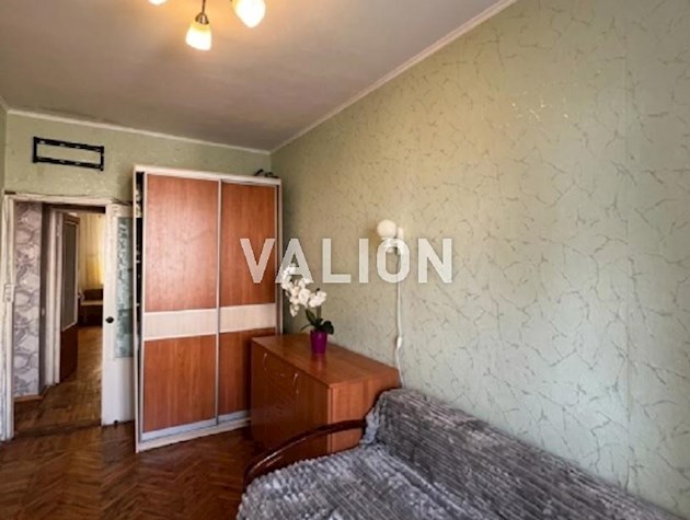 Продам 3-х комнатную квартиру. 54м2. Газ. ул. Семьи Идзиковских 23.