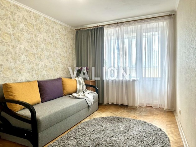 Без%. Продаж 1к квартири біля метро Дорогожичі Шевченківський район вулиця Максима Берлінського 25, цегляний будинок, газ.