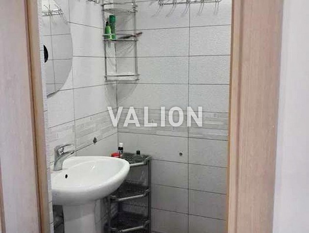 Продажа 3к квартиры 67 кв.м по ул. Академика Ефремова ( Уборевича) 7, метро Акдемгородок