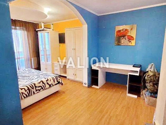Продажа 3к квартиры 67 кв.м по ул. Академика Ефремова ( Уборевича) 7, метро Акдемгородок