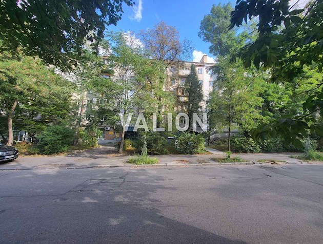 Продажа 1 комнатной квартиры 32м2, газ, Деревлянская 21, Шевченковский район. м.Лукяновка