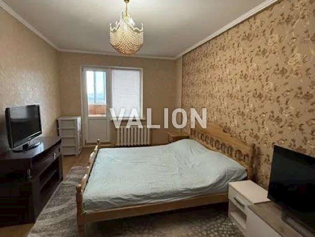 Продаж 1-к квартири вул. Урлівська 19