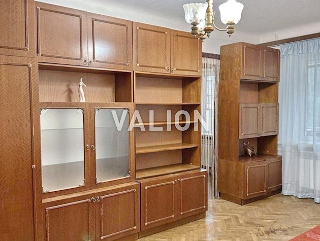 Продажа 2-х комнатной квартиры, проспект Голосеевский 100/2, рядом Голосеевский парк.