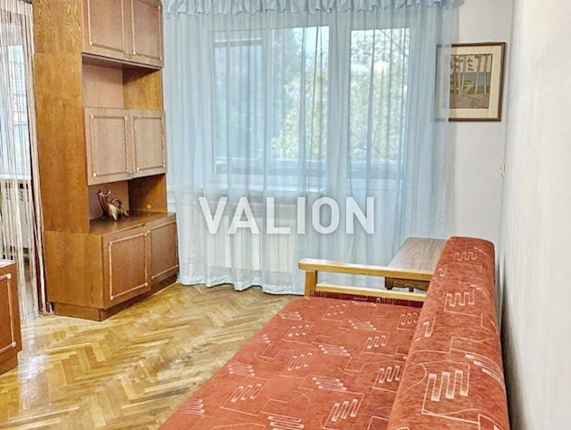 Продажа 2-х комнатной квартиры, проспект Голосеевский 100/2, рядом Голосеевский парк.