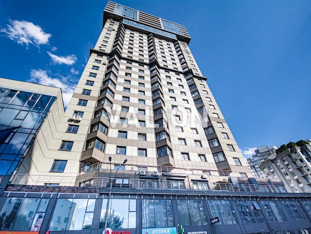 Без %. Продажа: 2-комнатная квартира, Печерск, ул. Андрея Верхогляда 14а. Свободная планировка, терраса, престижный район. 3 этаж. После строителей.