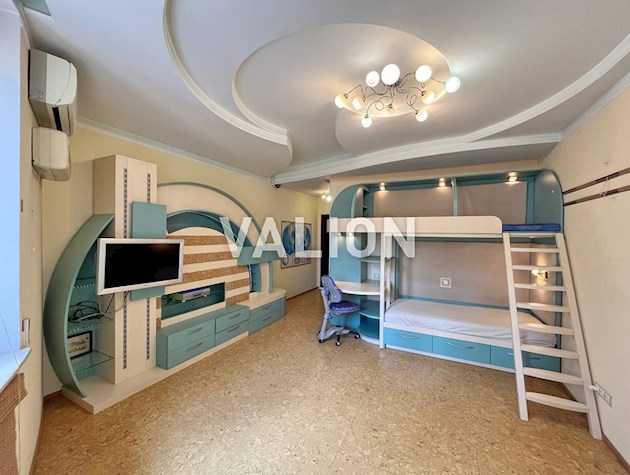 Без комісії. Продаж пентхауса в Оболонському районі, ЖК Oasis по проспекту Володимира Івасюка, 8, Оболонські липки