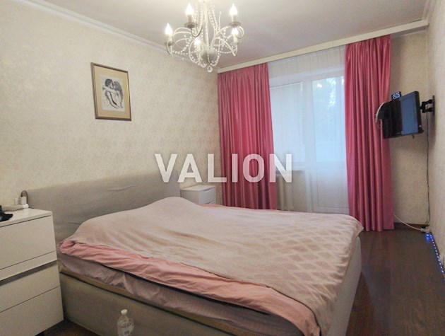 Продам 3-к квартиру, ремонт, Виноградарь, Парковый городок, ул. Вышгородская 47б