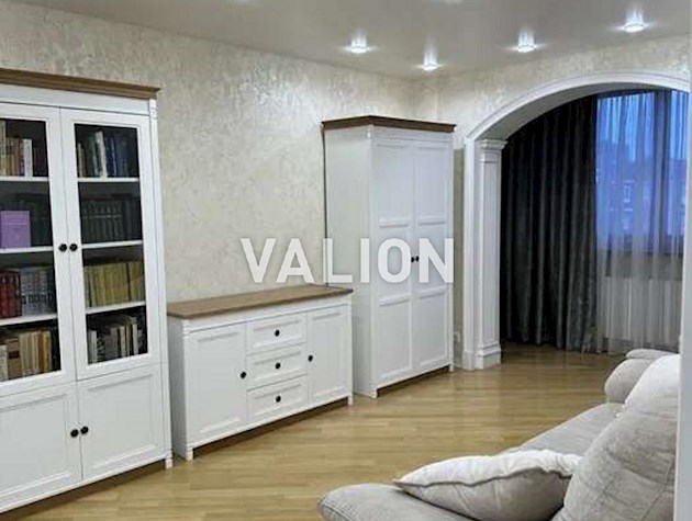 Продажа 3-комнатной квартиры по ул.Радужная, 37
