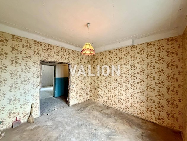 Продаж 4-кімнатної квартири на вул.Кирилівська 109-В/1 на Куренівці