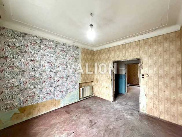 Продаж 4-кімнатної квартири на вул.Кирилівська 109-В/1 на Куренівці