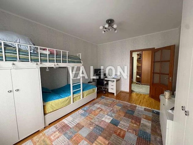 Продажа 2-к квартиры ул. Драгоманова 8