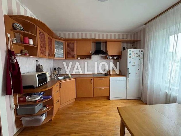 Продажа 2-к квартиры ул. Драгоманова 8