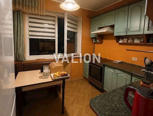 Продаж 3-к квартири вул. Академіка Заболотного 66