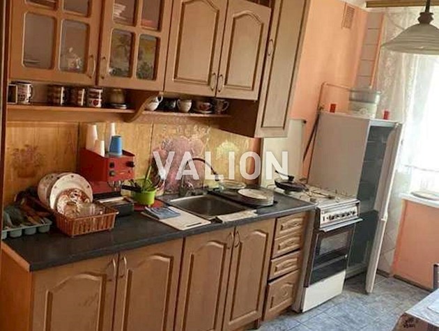 Продаж 3-к квартири вул. Хорольська 10