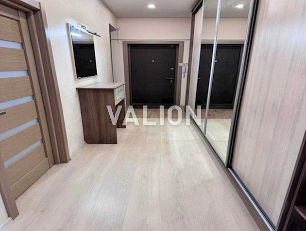 Продажа 3к квартиры 87,8м2 ул. Гарматная, 20