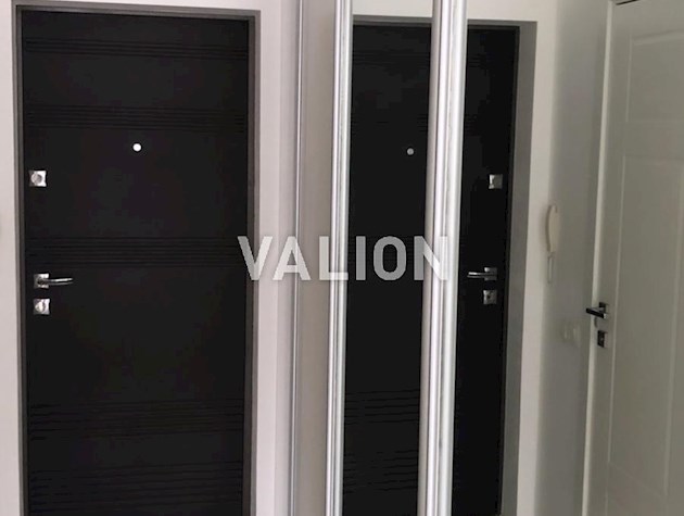 Продам 1к квартиру в ЖК Комфорт Таун, Соборности 17.