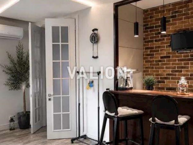 Продажа 2к (евродвушки в Центре Киева, ул. О. Гончара 79. Премиум-ремонт