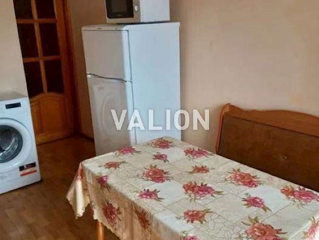Продаж 1-к квартири вул. Сосницька 21
