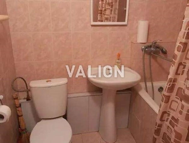 Продаж 1-к квартири вул. Сосницька 21