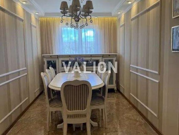 Продажа 3-х комнатной квартиры Вацлава Гавела, 38