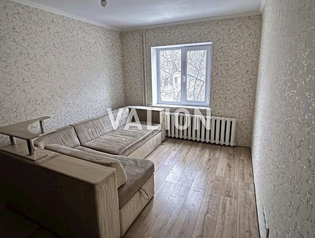 Продается 2 комн. Березняковская 14 А. Метро Левобережная.