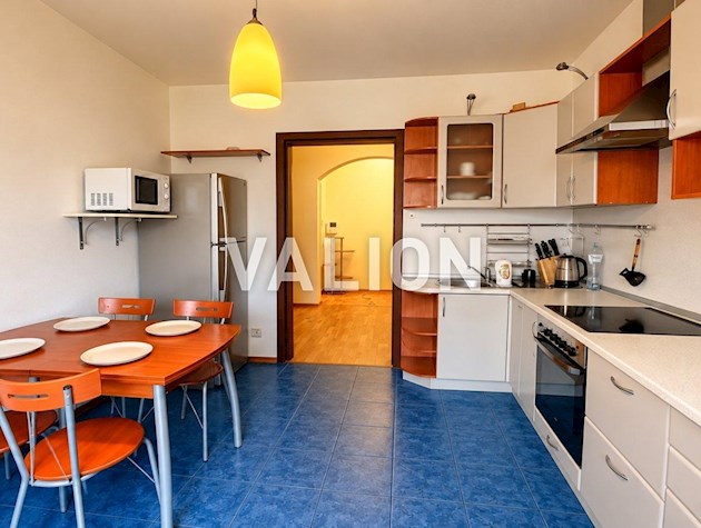Продажа 3-х комнатной квартиры, 93м2, Порика 7а, Подольский район.