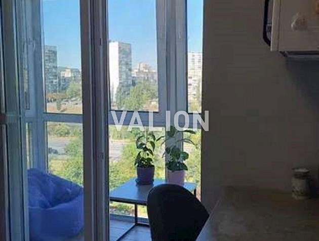 Продажа 1-к квартиры ул. Ивана Миколайчука 13
