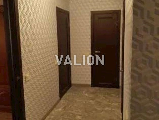 Продаж 2-к квартири вул. Краківська 27