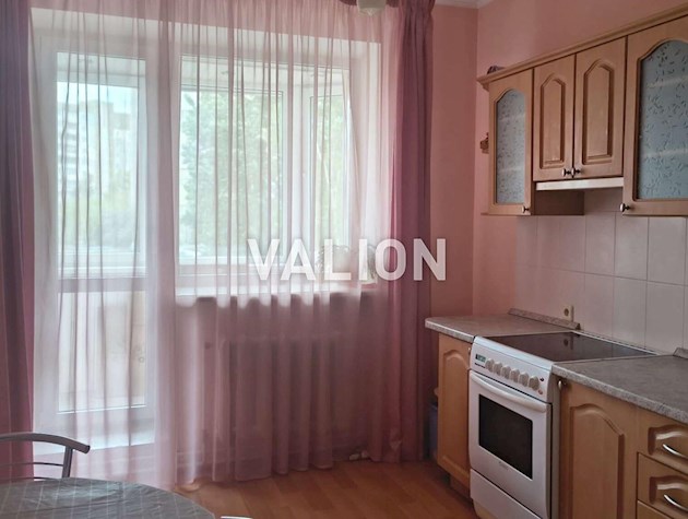 Продаж 2-к квартири вул. Анни Ахматової 13г