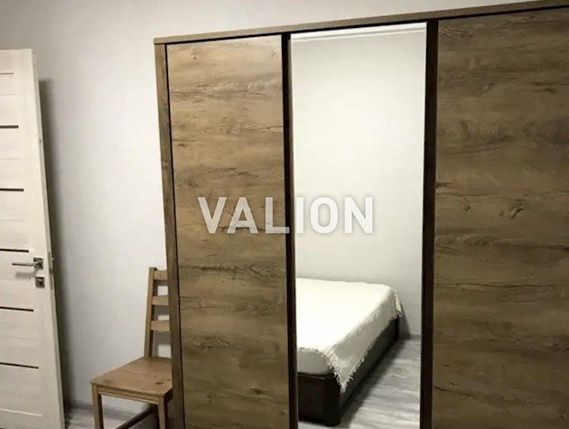 Продам 2 комн. Иорданская 2 а, метро Оолонь.