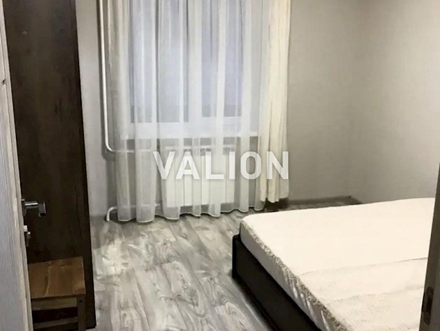 Продам 2 комн. Иорданская 2 а, метро Оолонь.