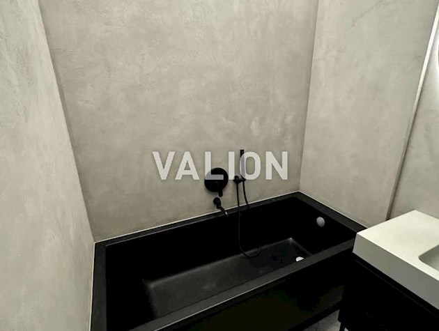 Продажа современной 3 комнатной квартиры в ЖК Варшавский-2, ул. Кристеров, 16