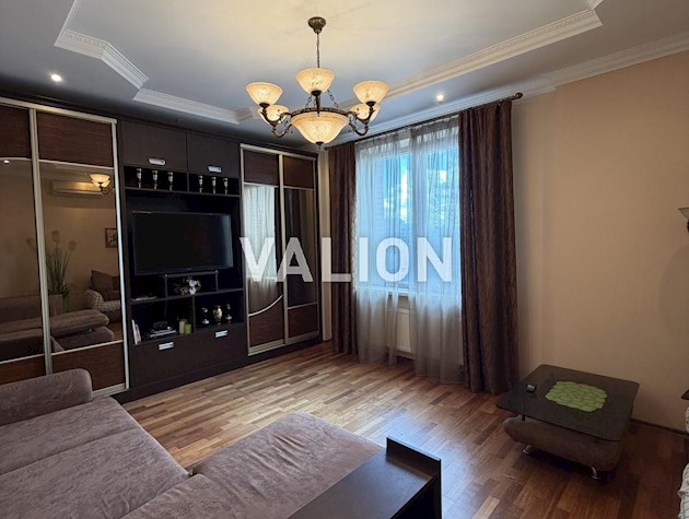 Продам 1-комн. 52 м² с ремонтом на Печерске Подвысоцкого 6в