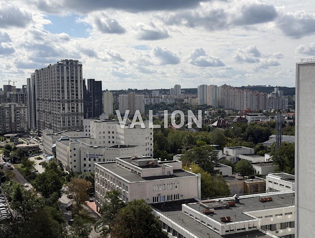 Продам 1-комн. 52 м² с ремонтом на Печерске Подвысоцкого 6в