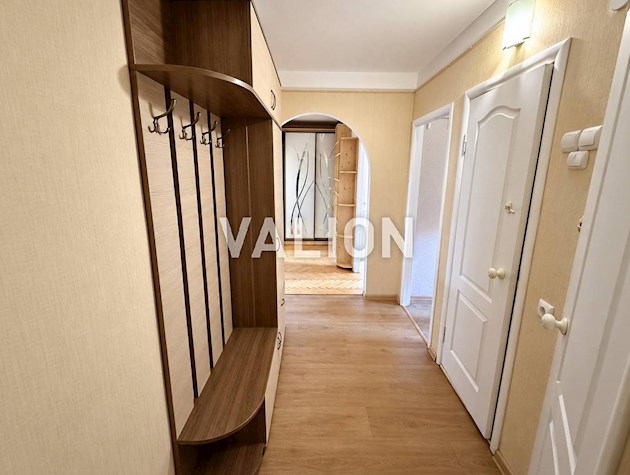 Продажа 2-комнатной квартиры на ул. Мрии, 16-Б