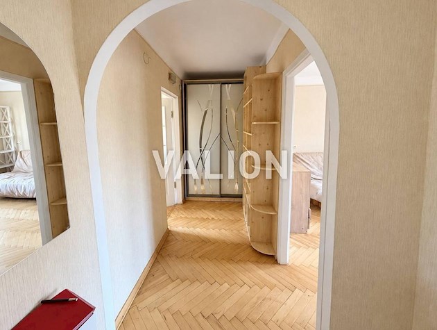 Продажа 2-комнатной квартиры на ул. Мрии, 16-Б