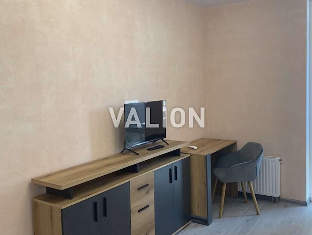 Продажа 1-к квартиры ул. Николая Кибальчича 1г